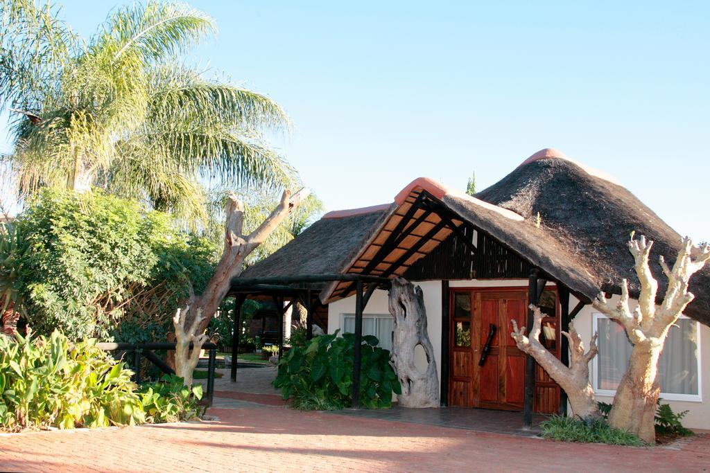Cest Si Bon Hotel Otjiwarongo Ngoại thất bức ảnh